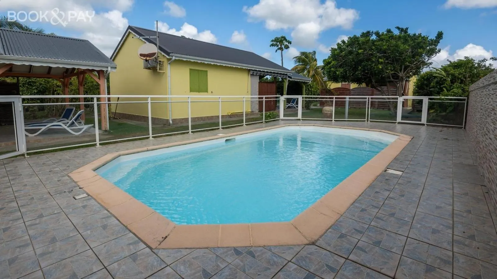 Holiday home Villa Vanille - Maison Avec Piscine Partagee Saint-Francois